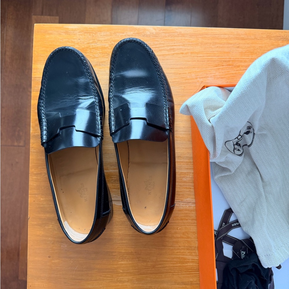 Classic Black Leather Loafers - Picture 2 of 10